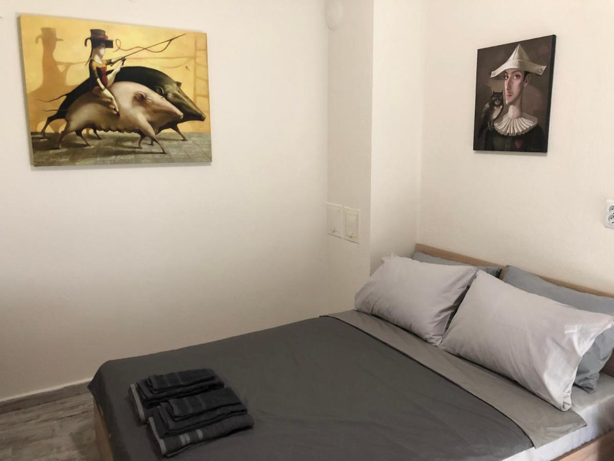 Art Fan Guest Studios Варвара Екстериор снимка